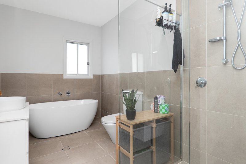 Photo - 6/53 Warbler Street, Aberglasslyn NSW 2320 - Image 12