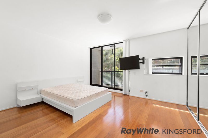 Photo - 65/30 Gadigal Avenue, Zetland NSW 2017 - Image 6
