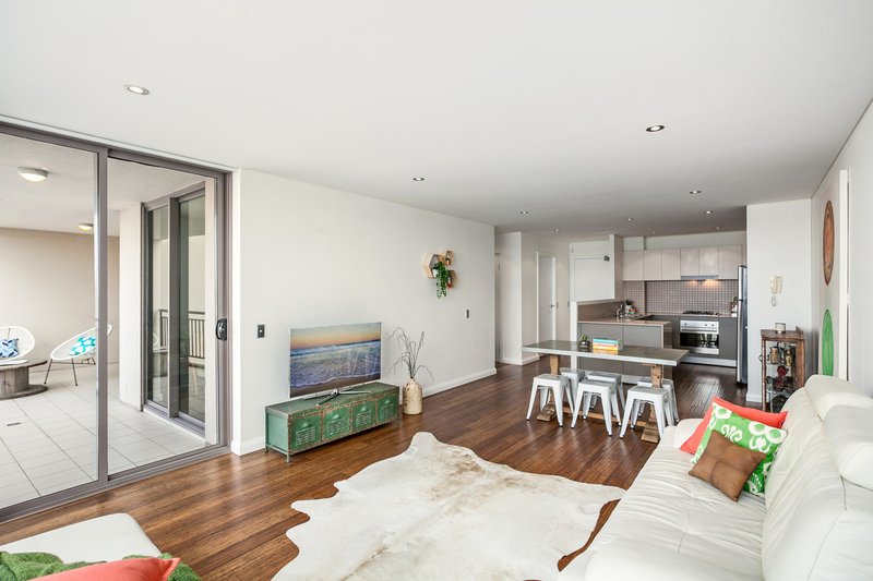 Photo - 65/313-323 Crown Street, Wollongong NSW 2500 - Image 3