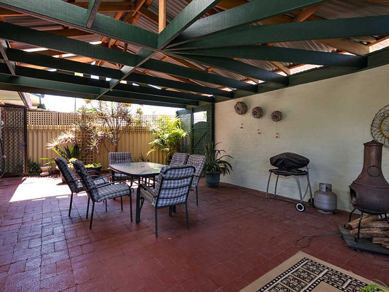 Photo - 6/54 Glenview Street, Mount Tarcoola WA 6530 - Image 5