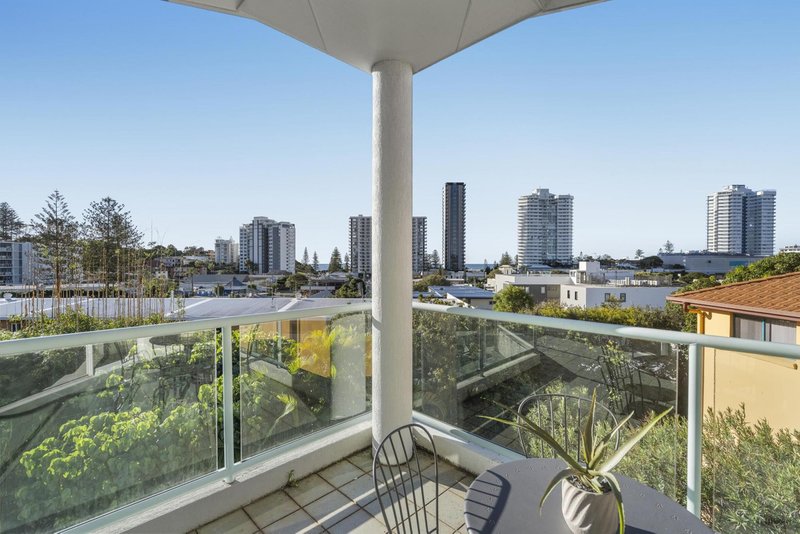 Photo - 6/54 Mclean Street, Coolangatta QLD 4225 - Image 5