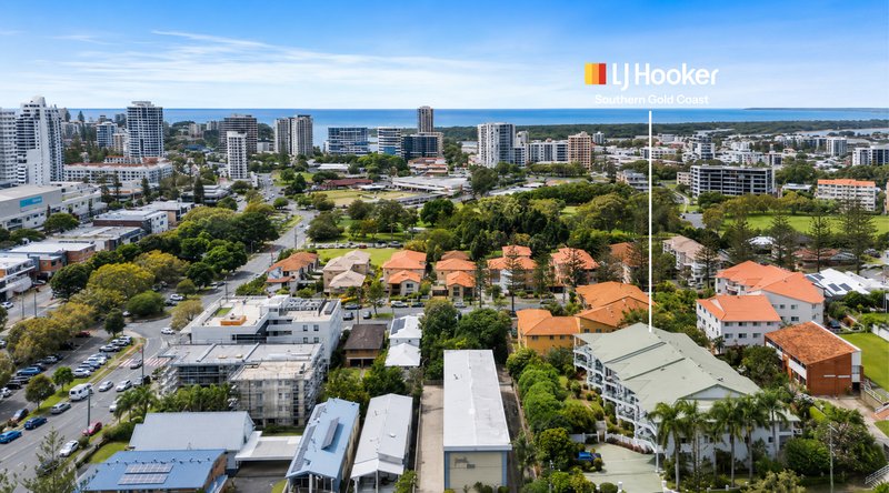 Photo - 6/54 Mclean Street, Coolangatta QLD 4225 - Image 19