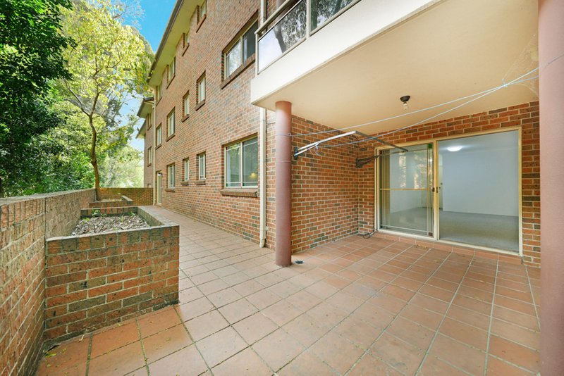 Photo - 6/54 Sir Joseph Banks Street, Bankstown NSW 2200 - Image 8