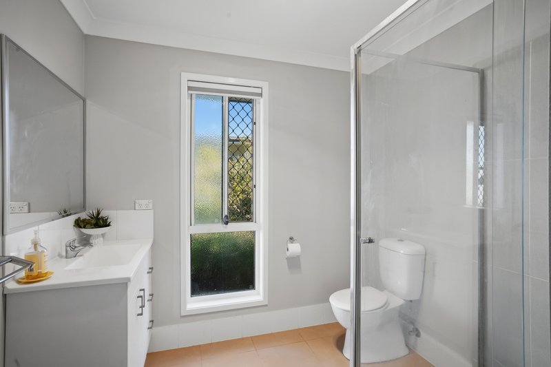 Photo - 6/55-57 Surman Street East , Birkdale QLD 4159 - Image 11