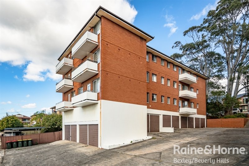 6/56 Cronulla Street, Carlton NSW 2218