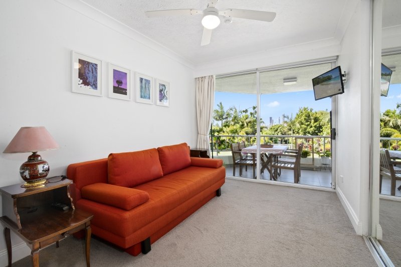 Photo - 6/56 Hooker Boulevard, Mermaid Waters QLD 4218 - Image 24