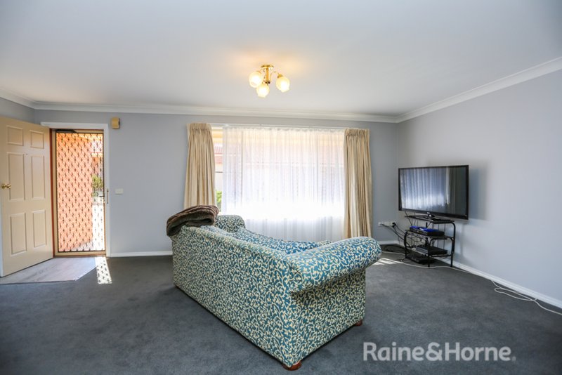 Photo - 6/56 Lambert Street, Bathurst NSW 2795 - Image 3