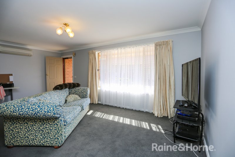 Photo - 6/56 Lambert Street, Bathurst NSW 2795 - Image 5