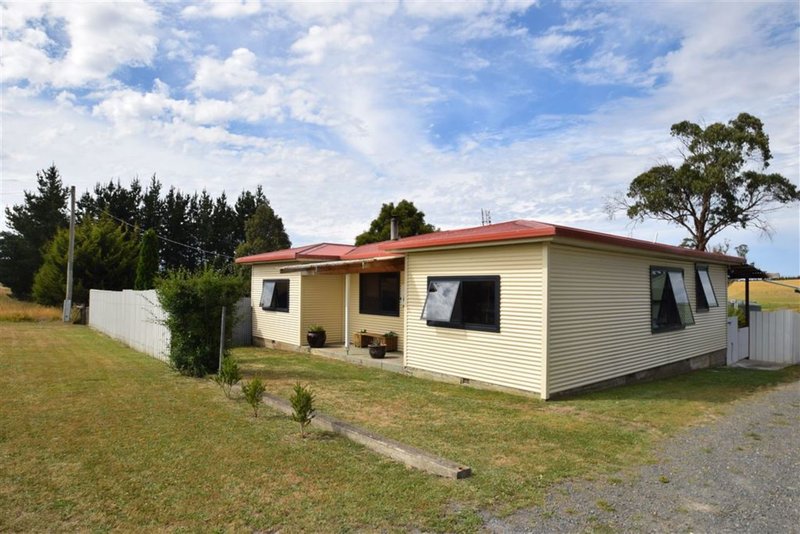 Photo - 6562 Bass Highway, Elizabeth Town TAS 7304 - Image 10