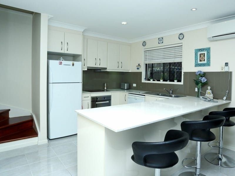 Photo - 6/57 Coonan Street, Indooroopilly QLD 4068 - Image 2