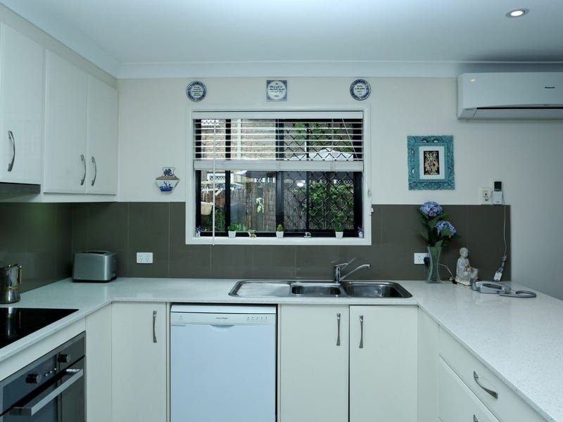 Photo - 6/57 Coonan Street, Indooroopilly QLD 4068 - Image 7