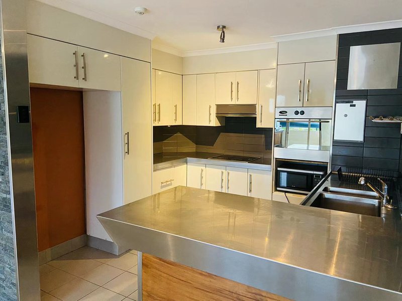 Photo - 6/57 Lambert Street, Kangaroo Point QLD 4169 - Image 2