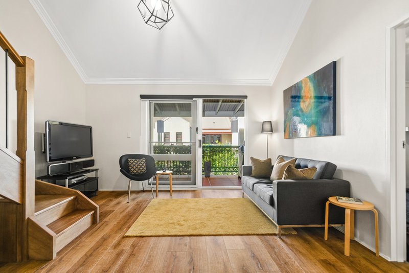 Photo - 6/58 Park Street, Erskineville NSW 2043 - Image 2