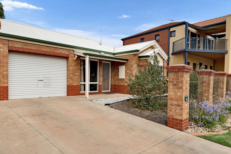 Photo - 6/59-67 Cureton Avenue, Mildura VIC 3500 - Image 2