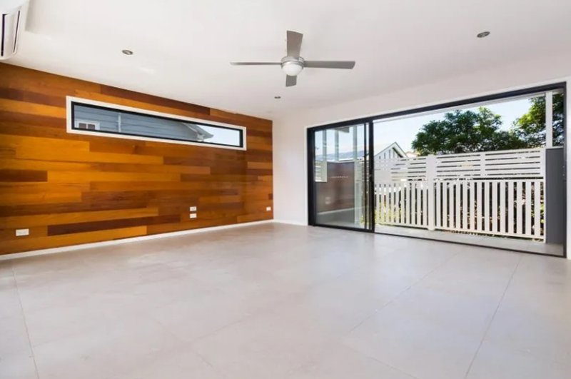 Photo - 65A Cedar Street, Greenslopes QLD 4120 - Image 3