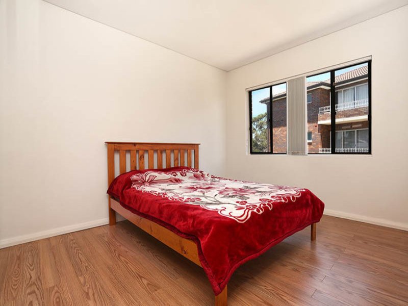 Photo - 6/5A Fairlight Avenue, Fairfield NSW 2165 - Image 5