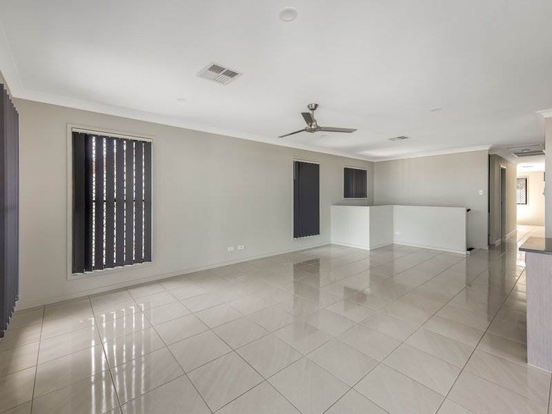 Photo - 65a Macnaughton Street, Stafford QLD 4053 - Image 6