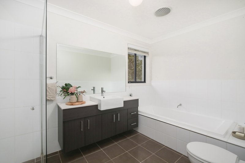 Photo - 65a Patrick Crescent, Saratoga NSW 2251 - Image 13