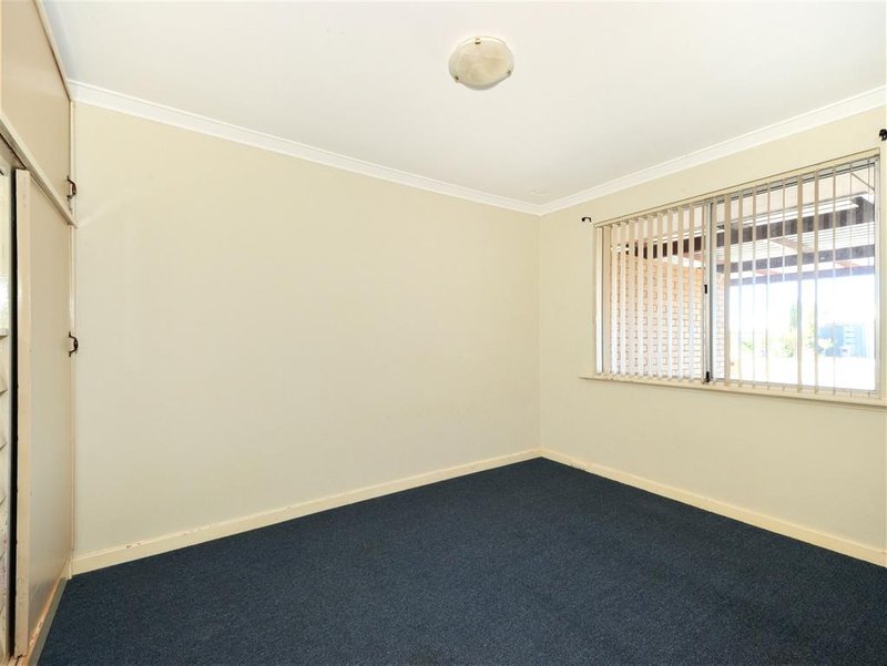 Photo - 65A Saw Avenue, Rockingham WA 6168 - Image 5