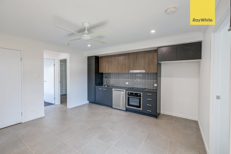 Photo - 65B Cavanagh Street, Logan Reserve QLD 4133 - Image 3