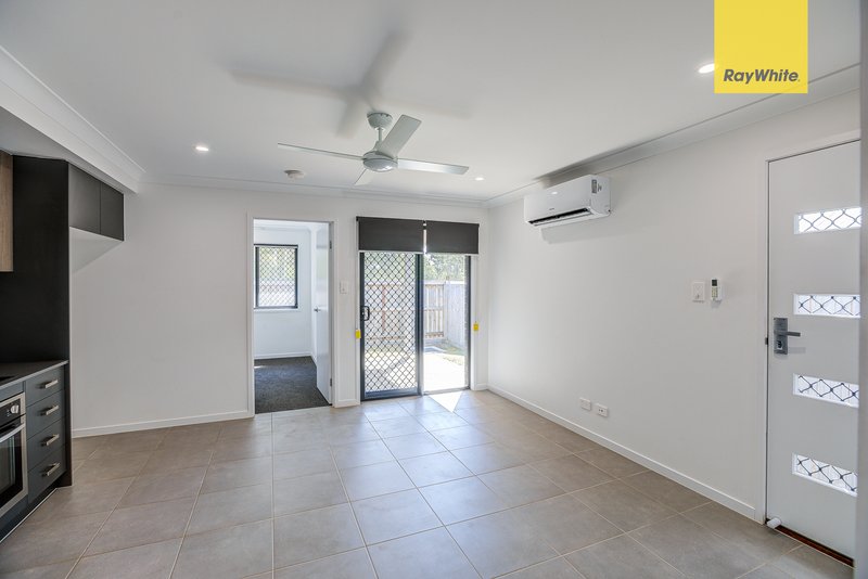 Photo - 65B Cavanagh Street, Logan Reserve QLD 4133 - Image 6