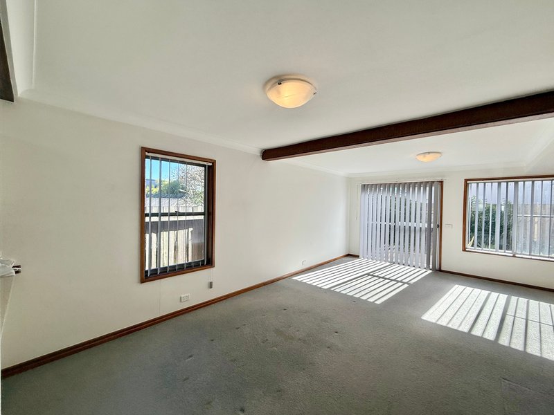 Photo - 6/6-12 Buchanan Street, Merewether NSW 2291 - Image 2