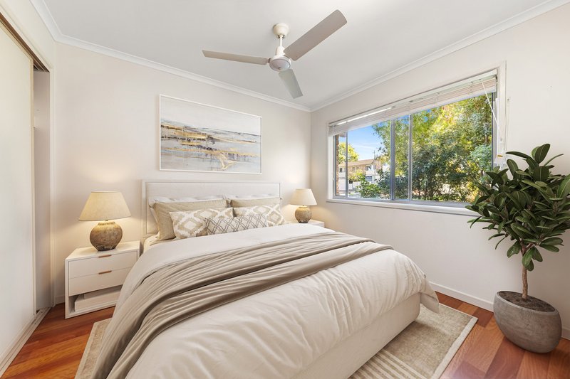 Photo - 6/6-16 Ramu Street, Eagleby QLD 4207 - Image 9