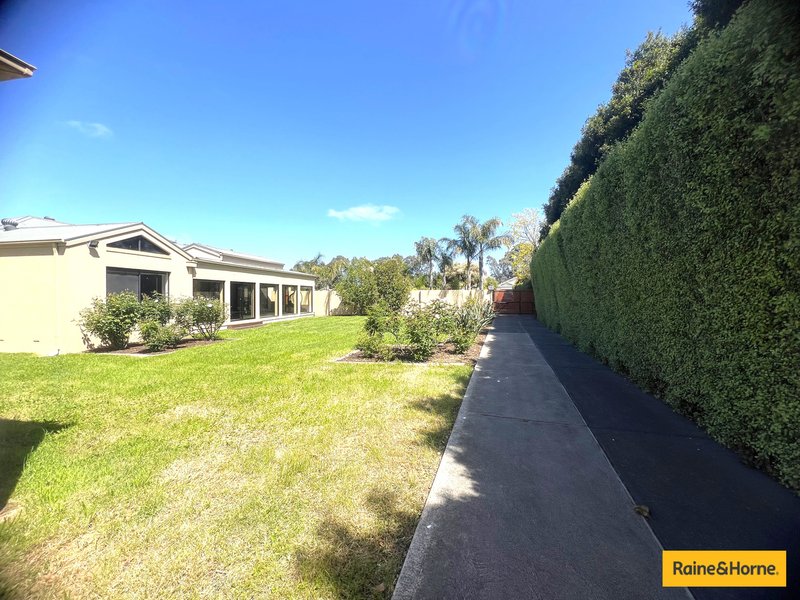 Photo - 66-68 Brookvale Close, Beaconsfield VIC 3807 - Image 22