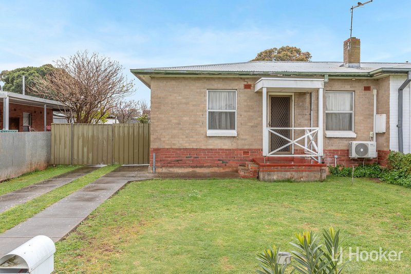 Photo - 66 & 68 Stakes Crescent, Elizabeth Downs SA 5113 - Image 4