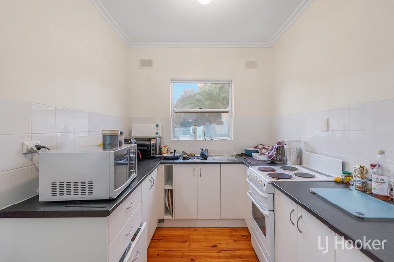 Photo - 66 & 68 Stakes Crescent, Elizabeth Downs SA 5113 - Image 10