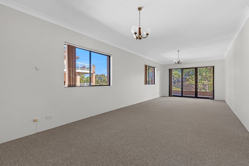Photo - 6/6-8 Ocean Street, Penshurst NSW 2222 - Image 2