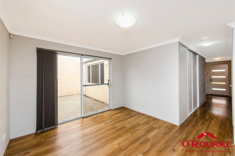 Photo - 66 b Finchley Crescent, Balga WA 6061 - Image 3