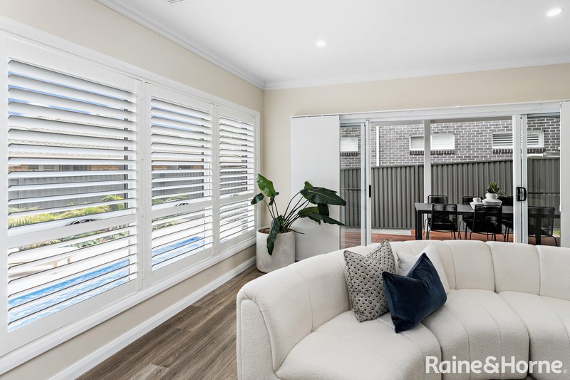 Photo - 66 Banksia Avenue, Engadine NSW 2233 - Image 10