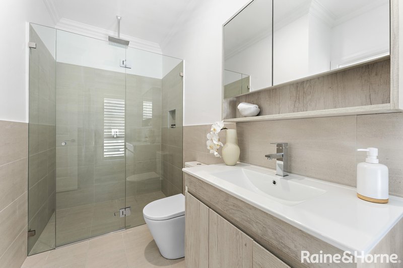 Photo - 66 Banksia Avenue, Engadine NSW 2233 - Image 17