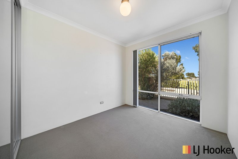 Photo - 66 Bauer Circle, Banksia Grove WA 6031 - Image 9