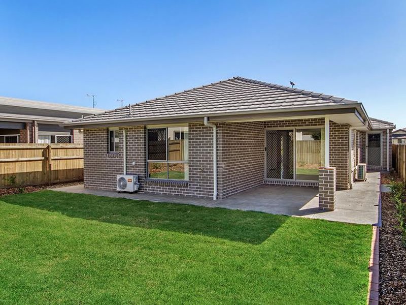 Photo - 66 Benham Avenue, Kallangur QLD 4503 - Image 11