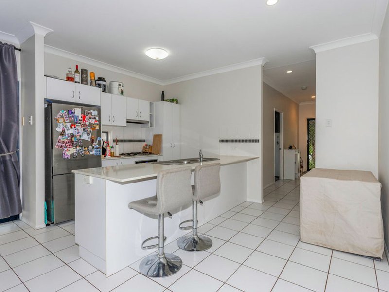 Photo - 66 Benjamina Drive, Redbank Plains QLD 4301 - Image 2