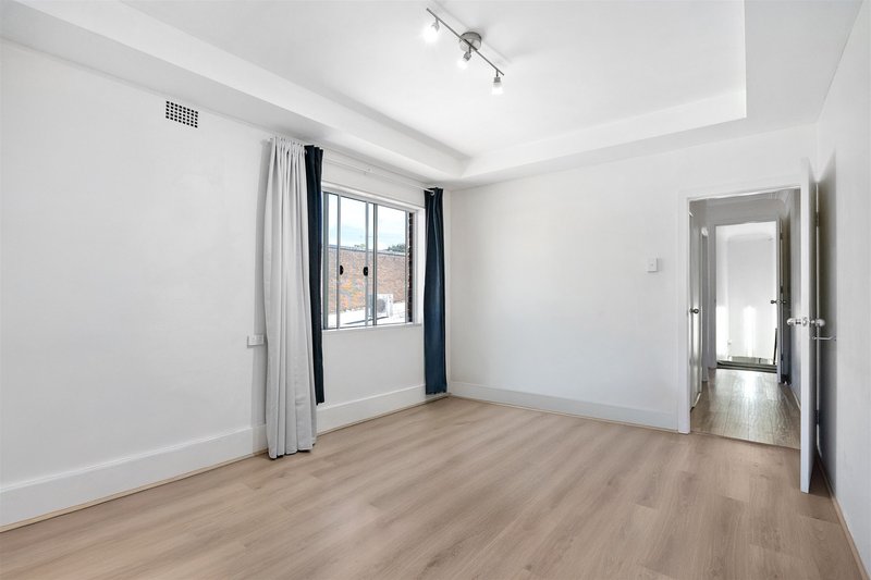 Photo - 66 Broadarrow Road, Narwee NSW 2209 - Image 6