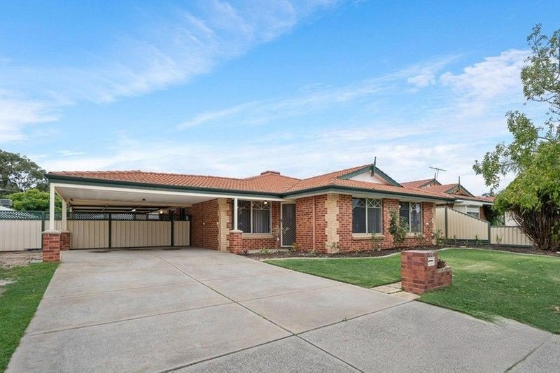 Photo - 66 Brown Crescent, Seville Grove WA 6112 - Image 2