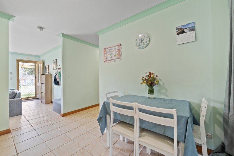Photo - 66 Burnside Way, Waikiki WA 6169 - Image 4