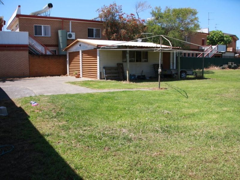 Photo - 66 Burrawan Street, Port Macquarie NSW 2444 - Image 4