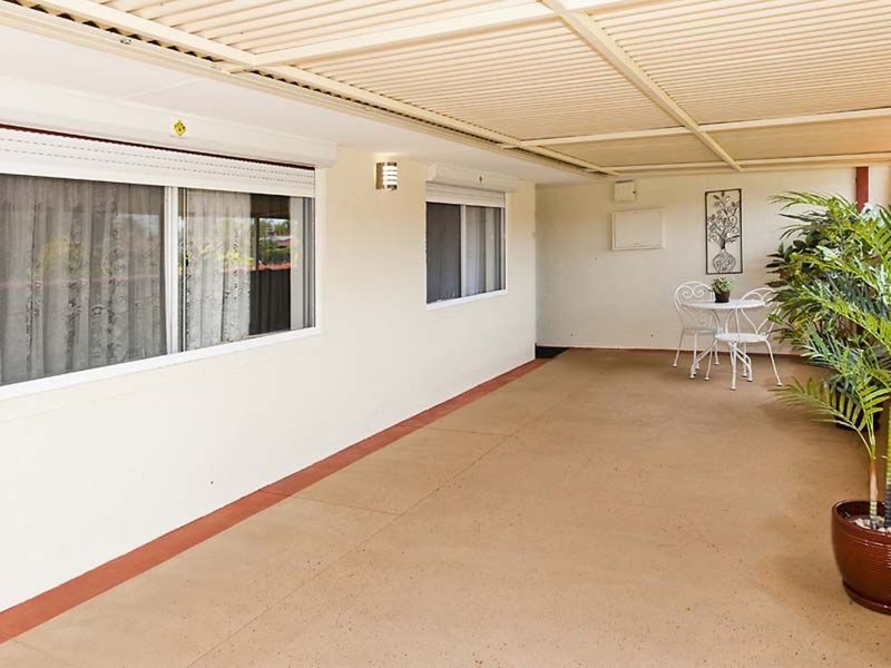 Photo - 66 Burrendah Boulevard, Willetton WA 6155 - Image 14