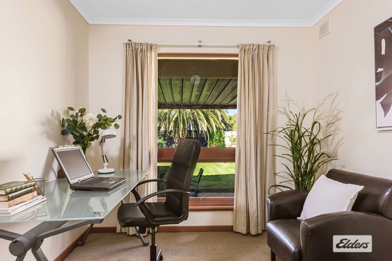 Photo - 66 Cambridge Street, Port Noarlunga South SA 5167 - Image 11