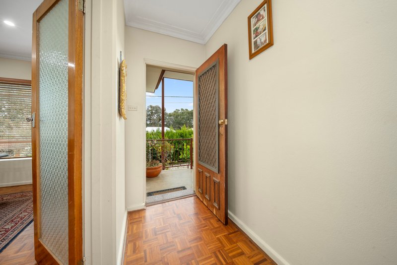 Photo - 66 Cameron Road, Karabar NSW 2620 - Image 6