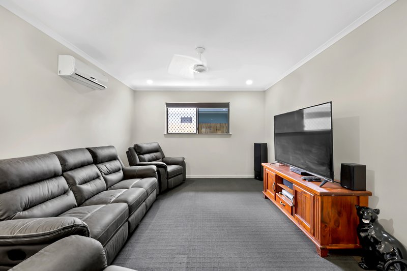 Photo - 66 Canecutters Drive, Ooralea QLD 4740 - Image 3