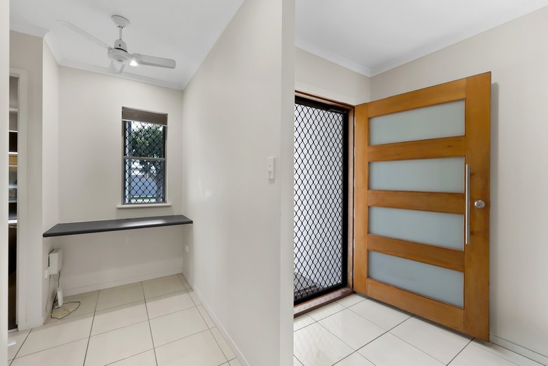 Photo - 66 Canecutters Drive, Ooralea QLD 4740 - Image 13
