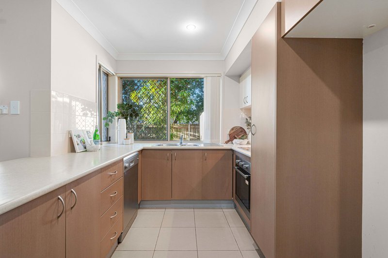 Photo - 6/6 Canton Court, Manly West QLD 4179 - Image 4