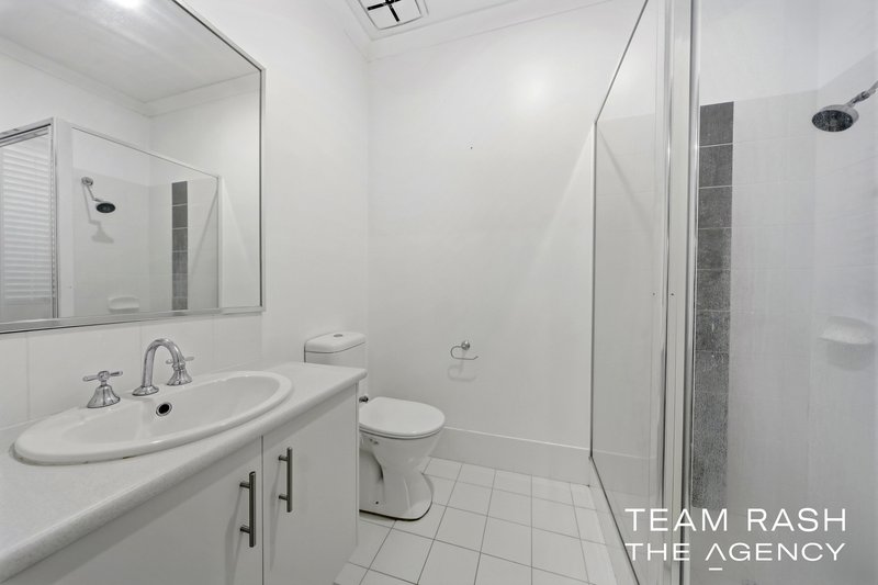 Photo - 66 Cheriton Avenue, Ellenbrook WA 6069 - Image 12