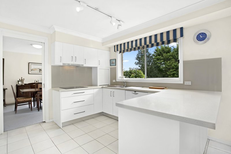 Photo - 66 Coonara Avenue, West Pennant Hills NSW 2125 - Image 2