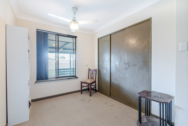 Photo - 66 Council Avenue, Rockingham WA 6168 - Image 9